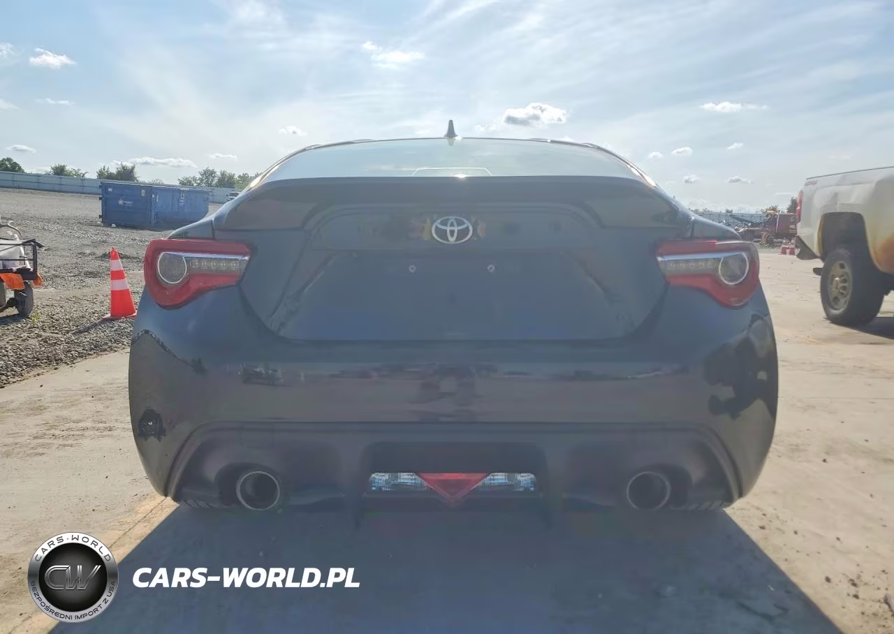 2020 Toyota 86 VIN:JF1ZNAA12L9751340 - 6
