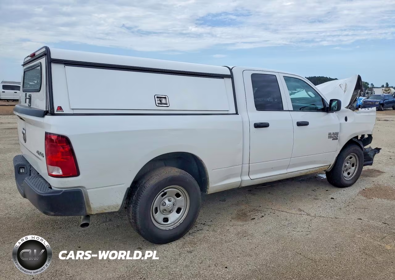 2022 Ram 1500 Classic Tradesman VIN:1C6RR7FGXNS232778 - 3