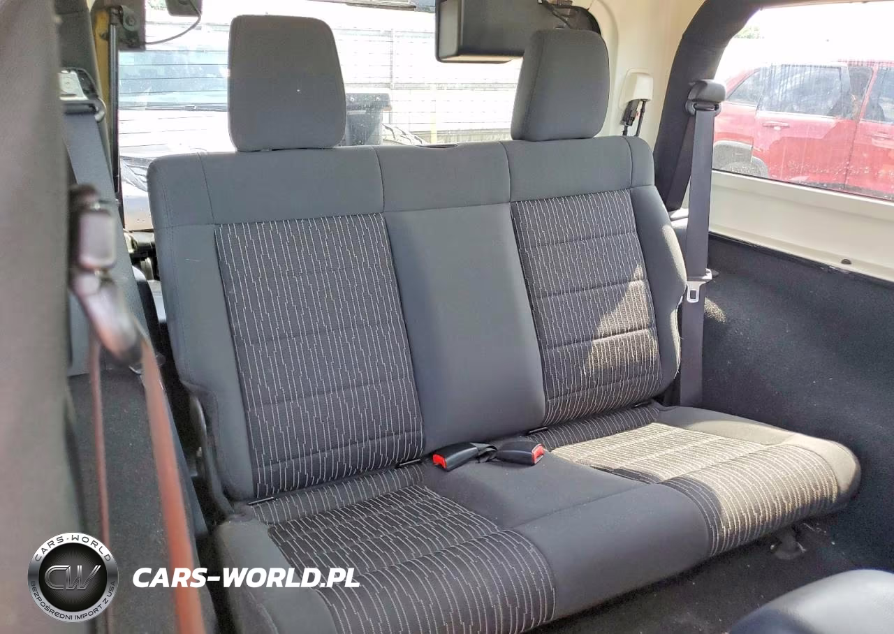 2012 Jeep Wrangler Sahara VIN:1C4AJWBG4CL183145 - 10