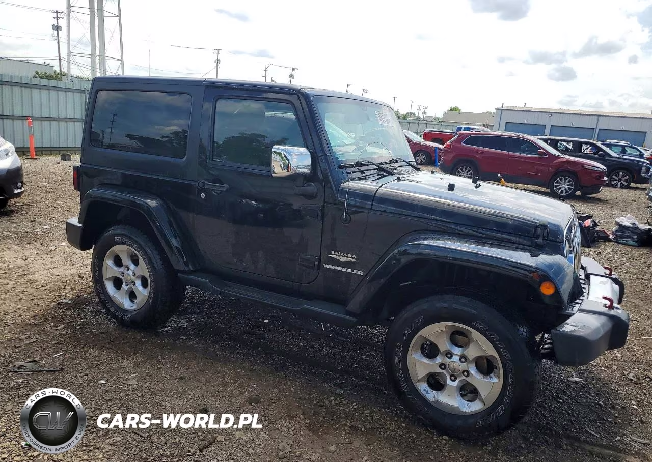 2012 Jeep Wrangler Sahara VIN:1C4AJWBG4CL183145 - 4