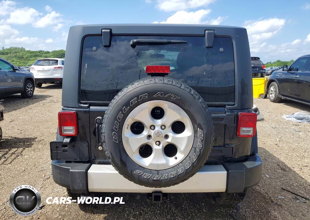 2012 Jeep Wrangler Sahara VIN:1C4AJWBG4CL183145 - 6