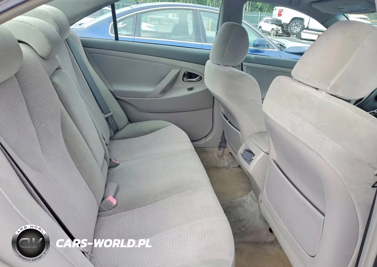 2010 Toyota Camry Le VIN:4T1BF3EK6AU052936 - 10