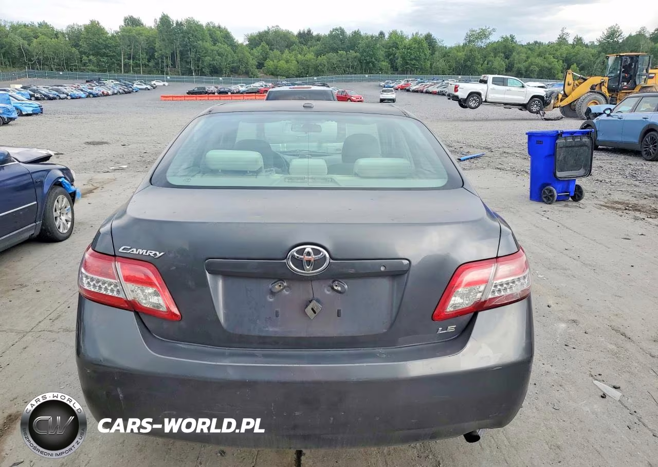 2010 Toyota Camry Le VIN:4T1BF3EK6AU052936 - 6