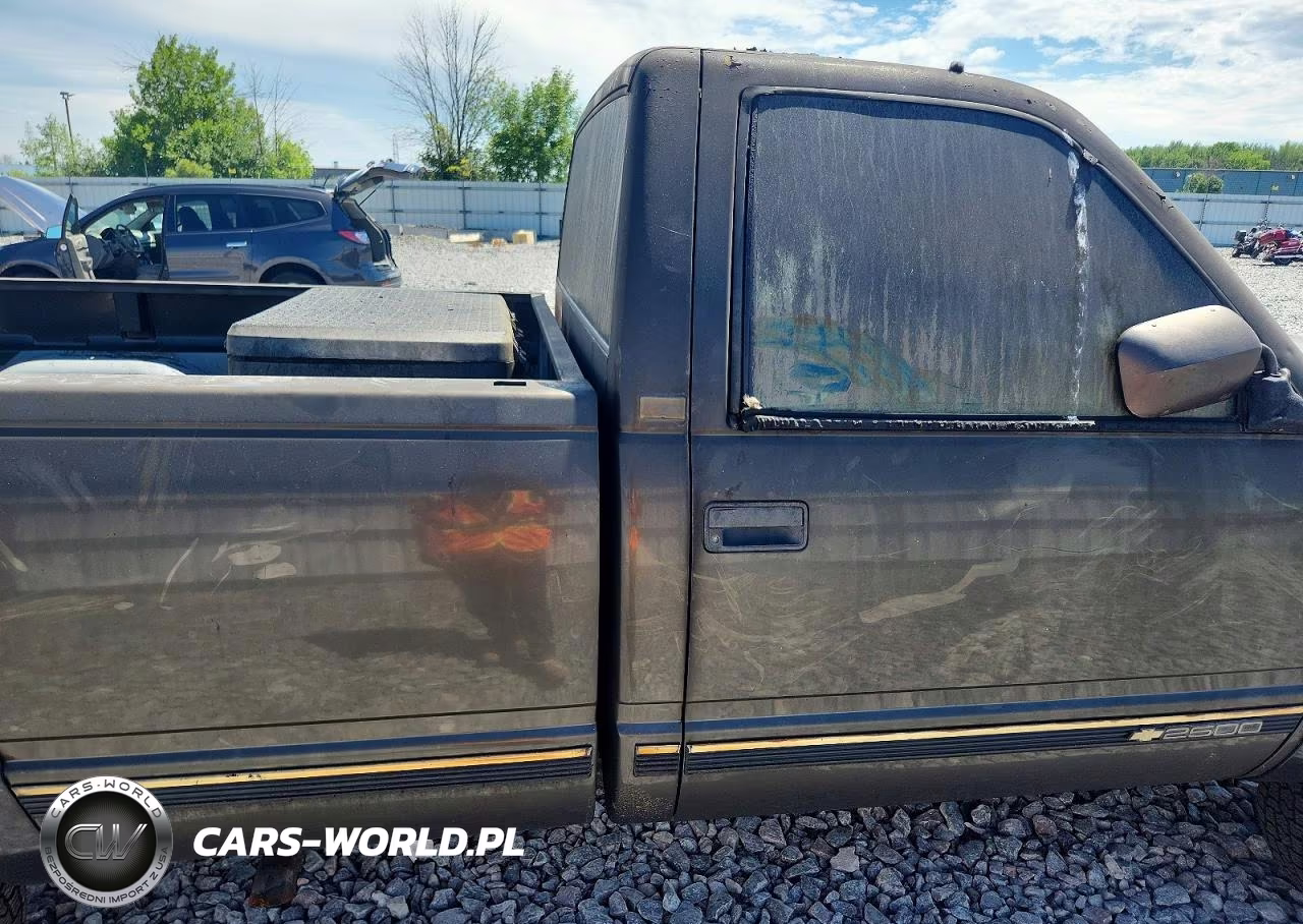 1993 Chevrolet Gmt-400 K2500 VIN:1GCGK24K8PE110596 - 10