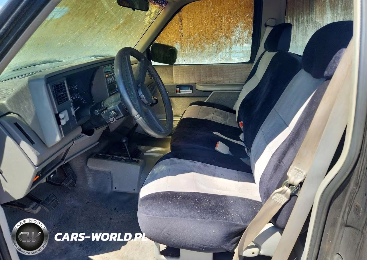 1993 Chevrolet Gmt-400 K2500 VIN:1GCGK24K8PE110596 - 7