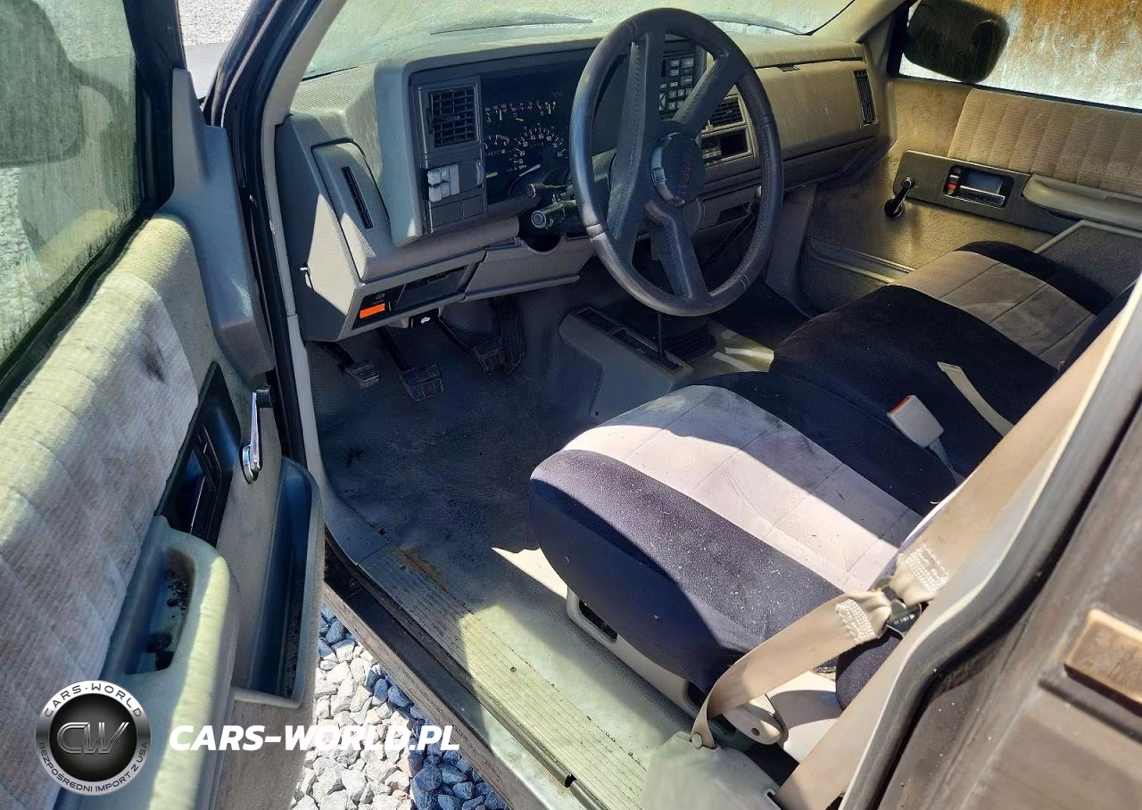 1993 Chevrolet Gmt-400 K2500 VIN:1GCGK24K8PE110596 - 8