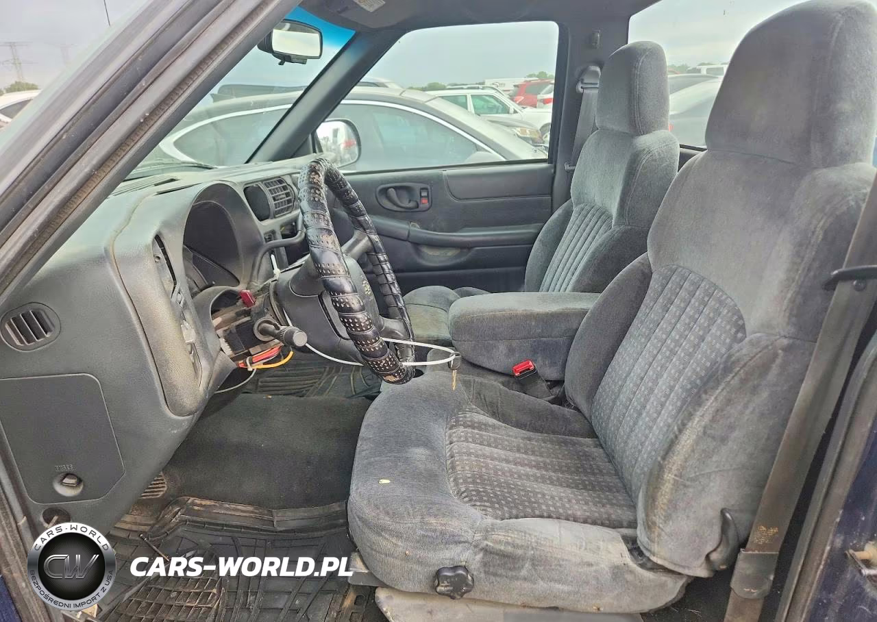 2000 Chevrolet S Truck S10 VIN:1GCCS1452YK221568 - 7