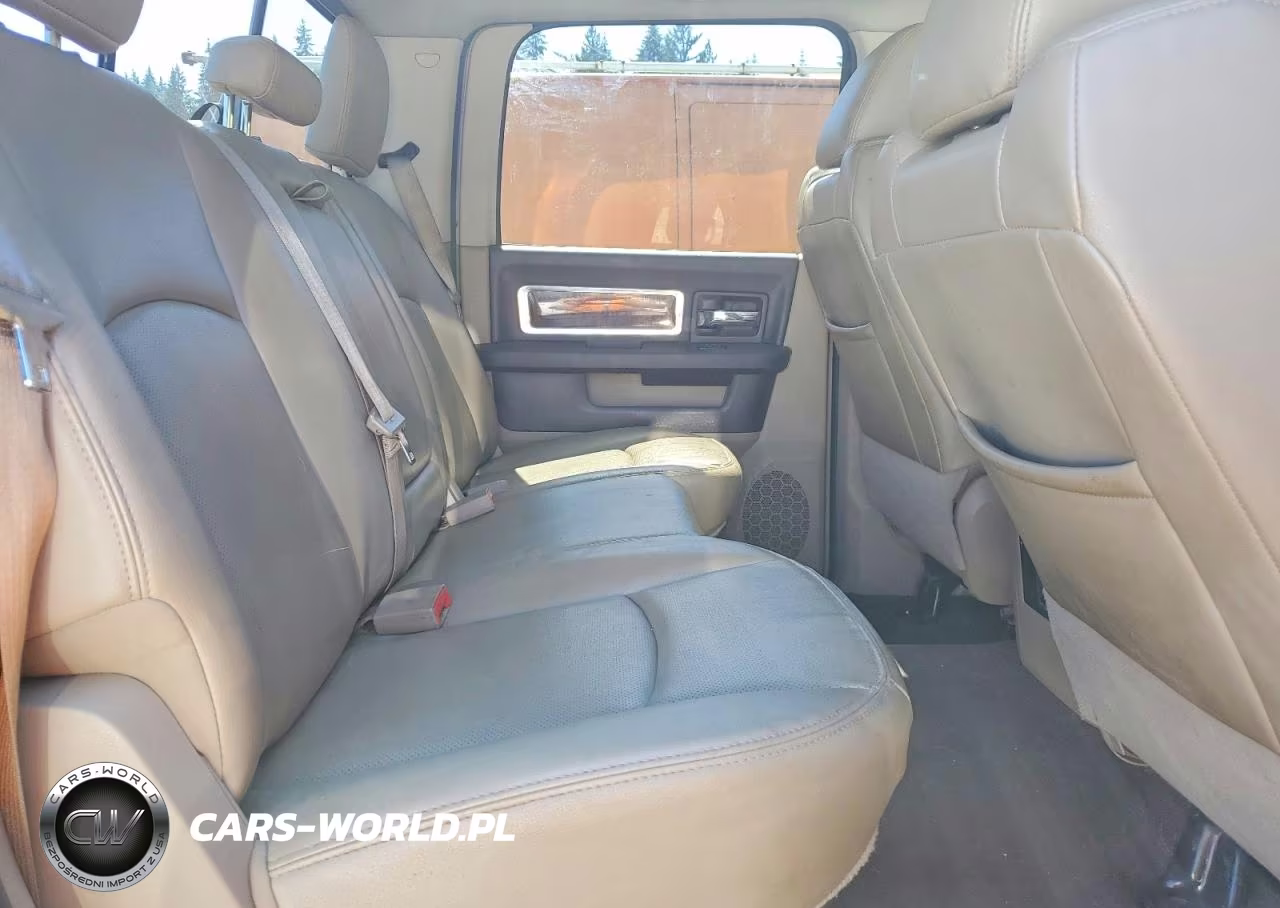 2011 Dodge Ram 3500 VIN:3D73Y3CL1BG607400 - 10