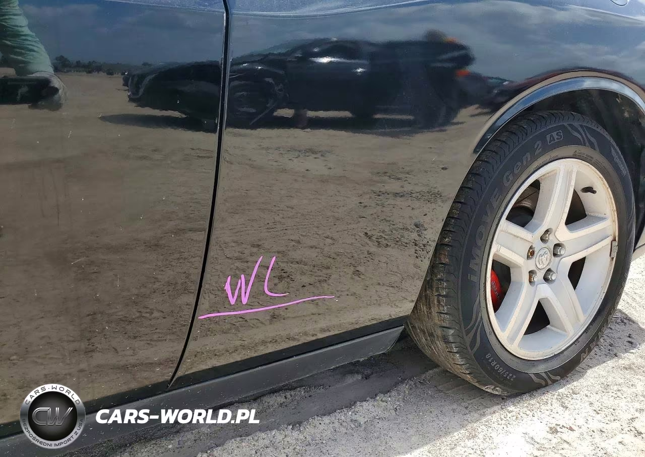 2020 Dodge Challenger R VIN:2C3CDZFJ3LH106100 - 13