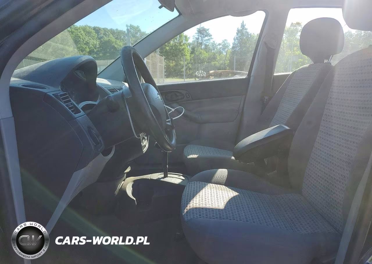2007 Ford Focus Zx4 VIN:1FAHP34N97W307671 - 7