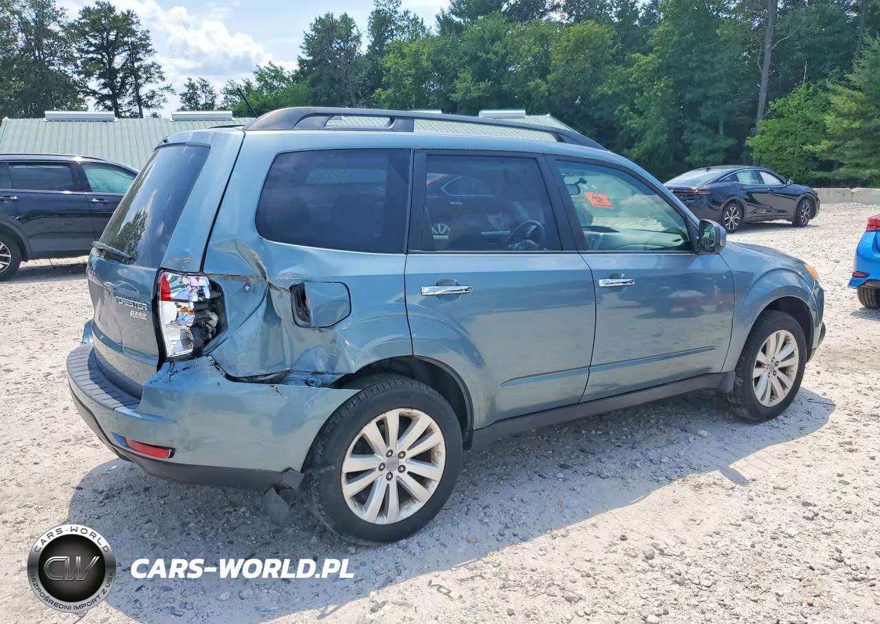 2011 Subaru Forester 2.5X Premium VIN:JF2SHADC0BH759474 - 3