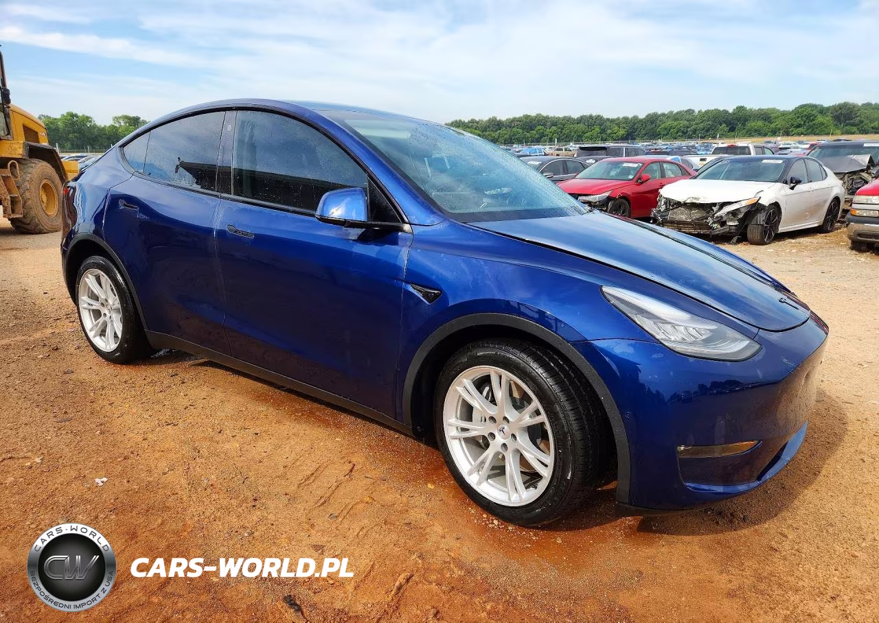 2021 Tesla Model Y VIN:5YJYGDEE7MF066756 - 4