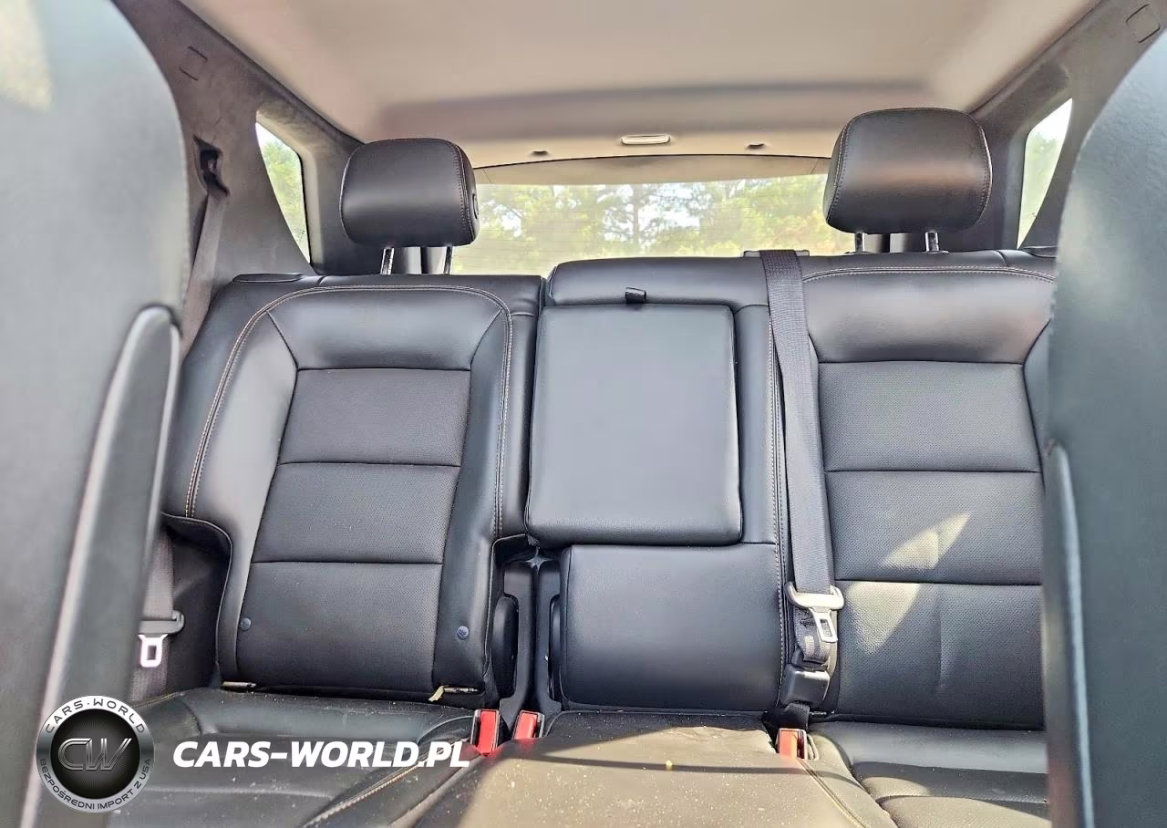 2018 Chevrolet Equinox Premier VIN:3GNAXNEX0JL274264 - 10