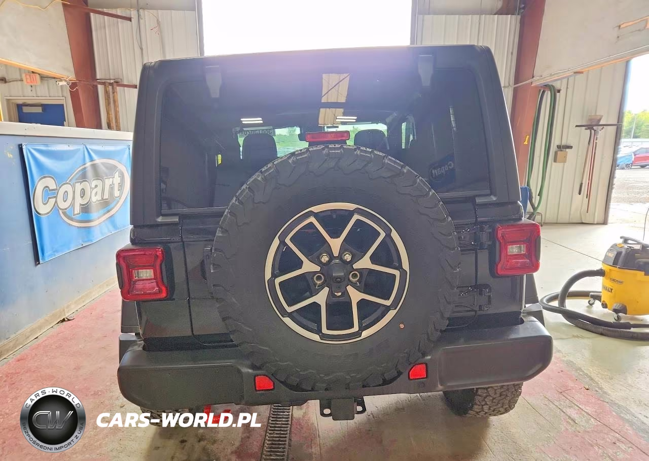 2025 Jeep Wrangler Rubicon VIN:1C4PJXCG9SW533316 - 6