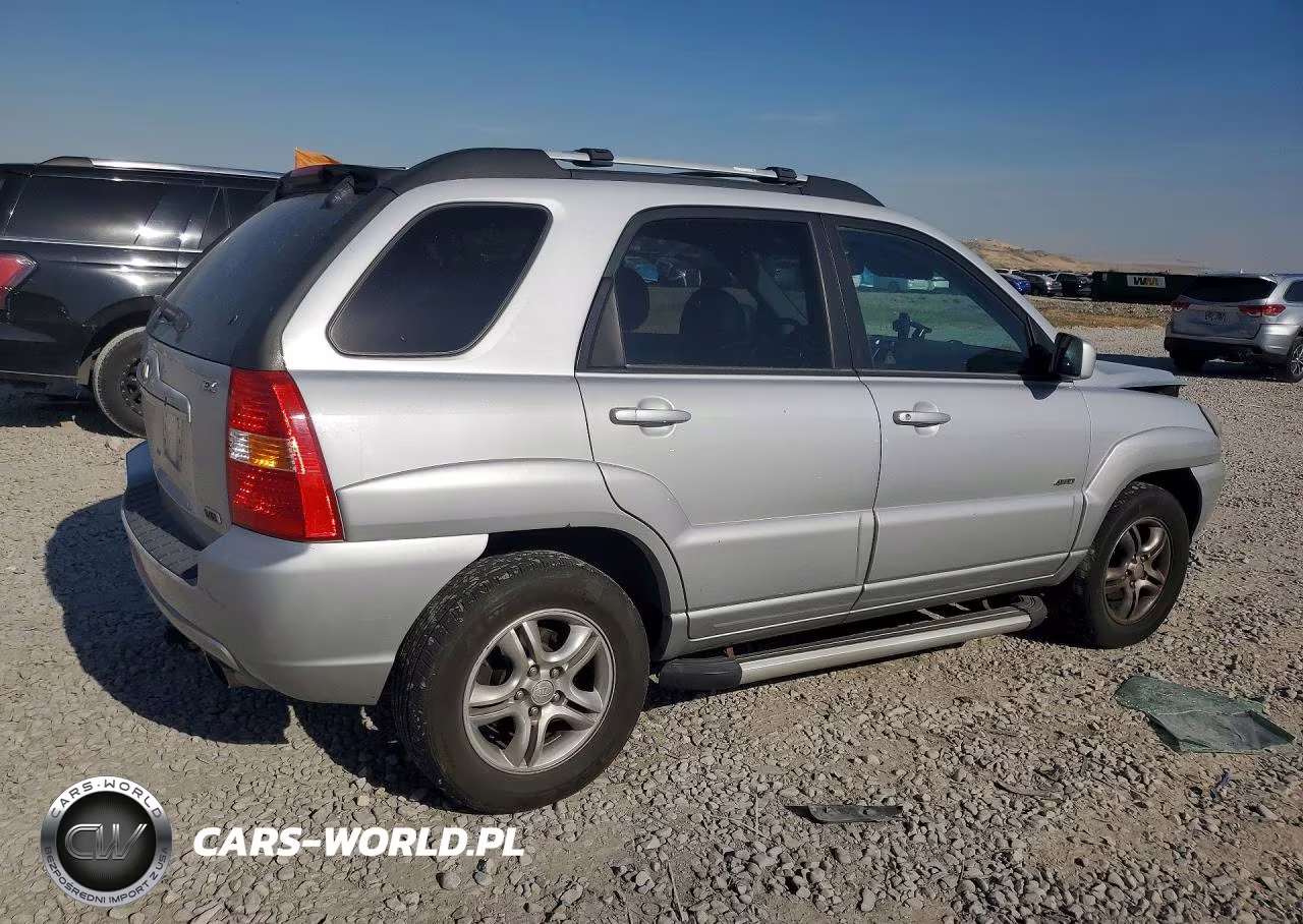 2007 Kia Sportage Lx VIN:KNDJE723677362910 - 3