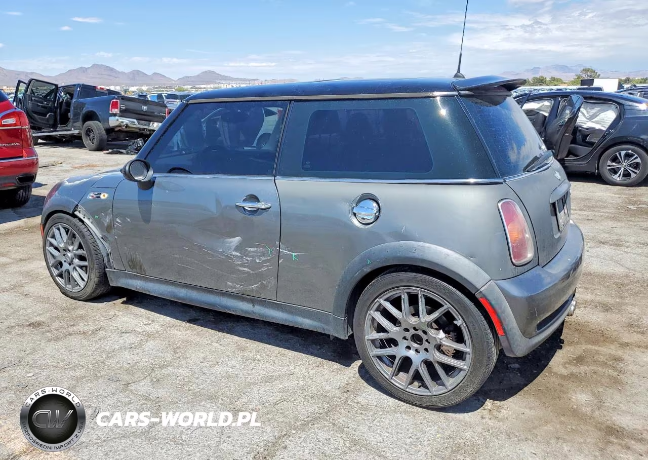 2003 Mini Cooper S VIN:WMWRE33403TD71381 - 2