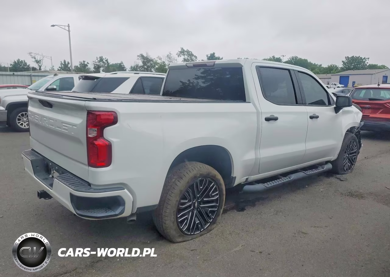 2021 Chevrolet Silverado K1500 Custom VIN:1GCPYBEK4MZ398151 - 3