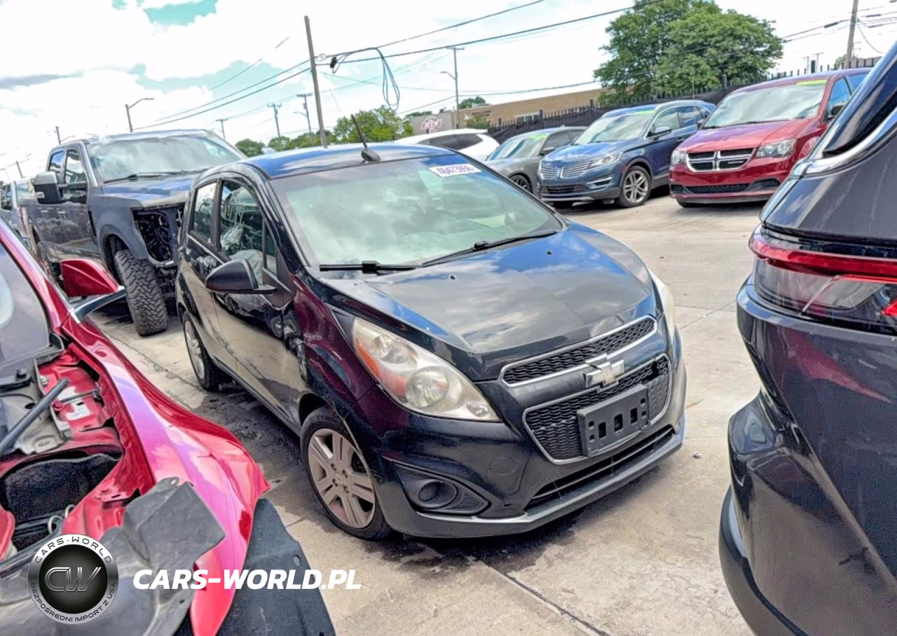2014 Chevrolet Spark 1Lt Auto – zdjęcie 1 z 10