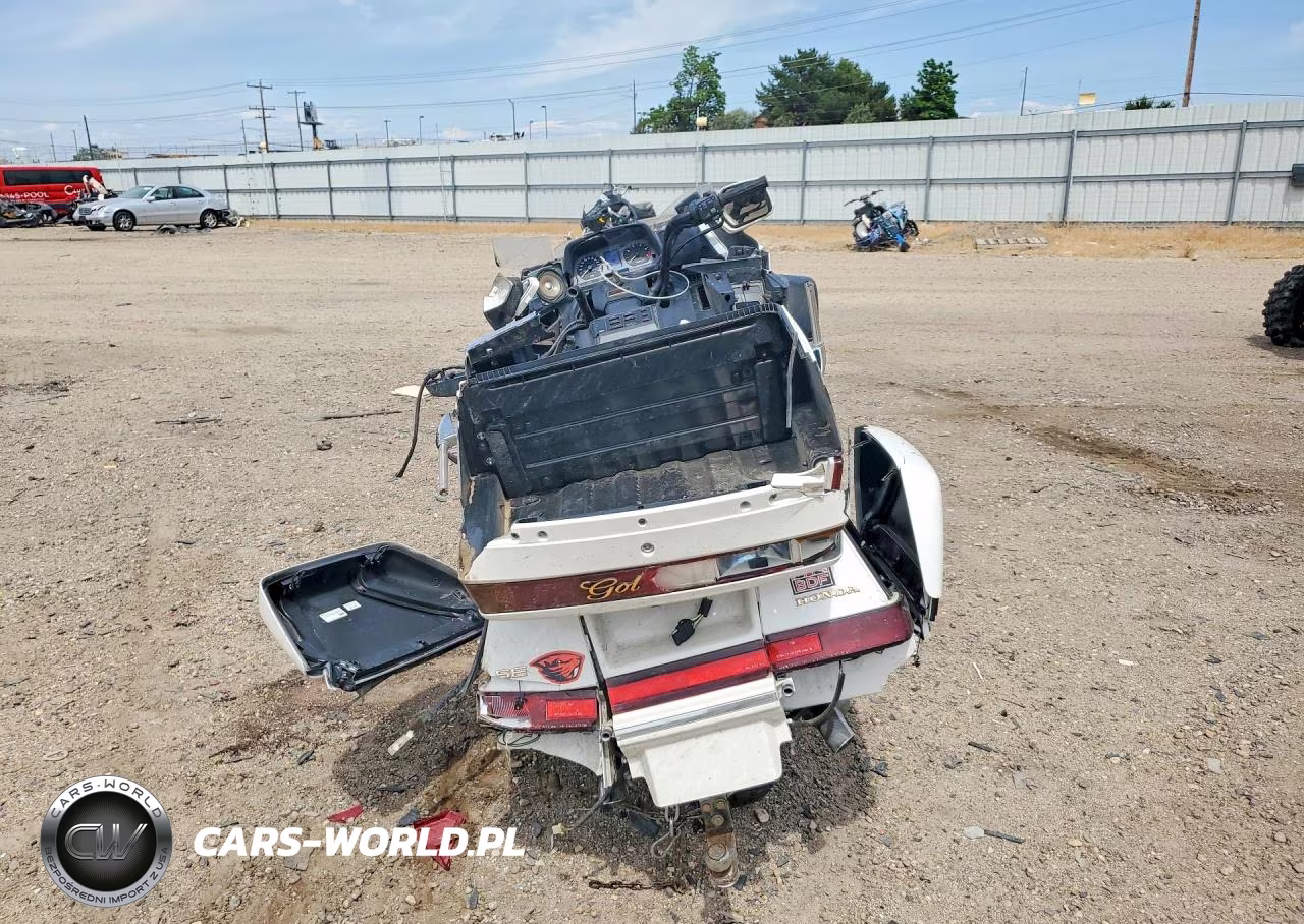1995 Honda Gl1500 Se12 VIN:1HFSC2242SA700326 - 4