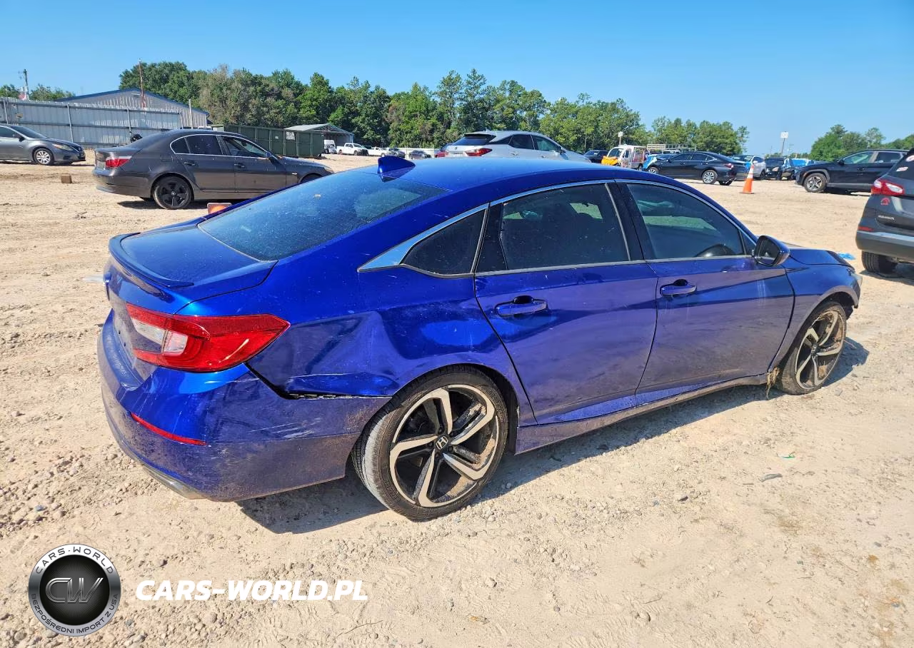 2018 Honda Accord Sport VIN:1HGCV1F34JA125747 - 3