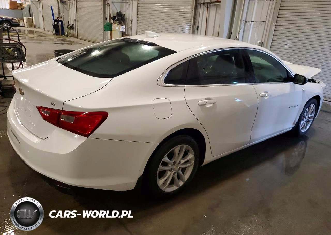 2017 Chevrolet Malibu Lt VIN:1G1ZE5STXHF198178 - 3
