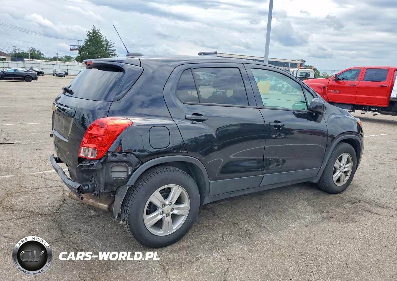 2021 Chevrolet Trax Ls VIN:KL7CJKSB5MB318997 - 3