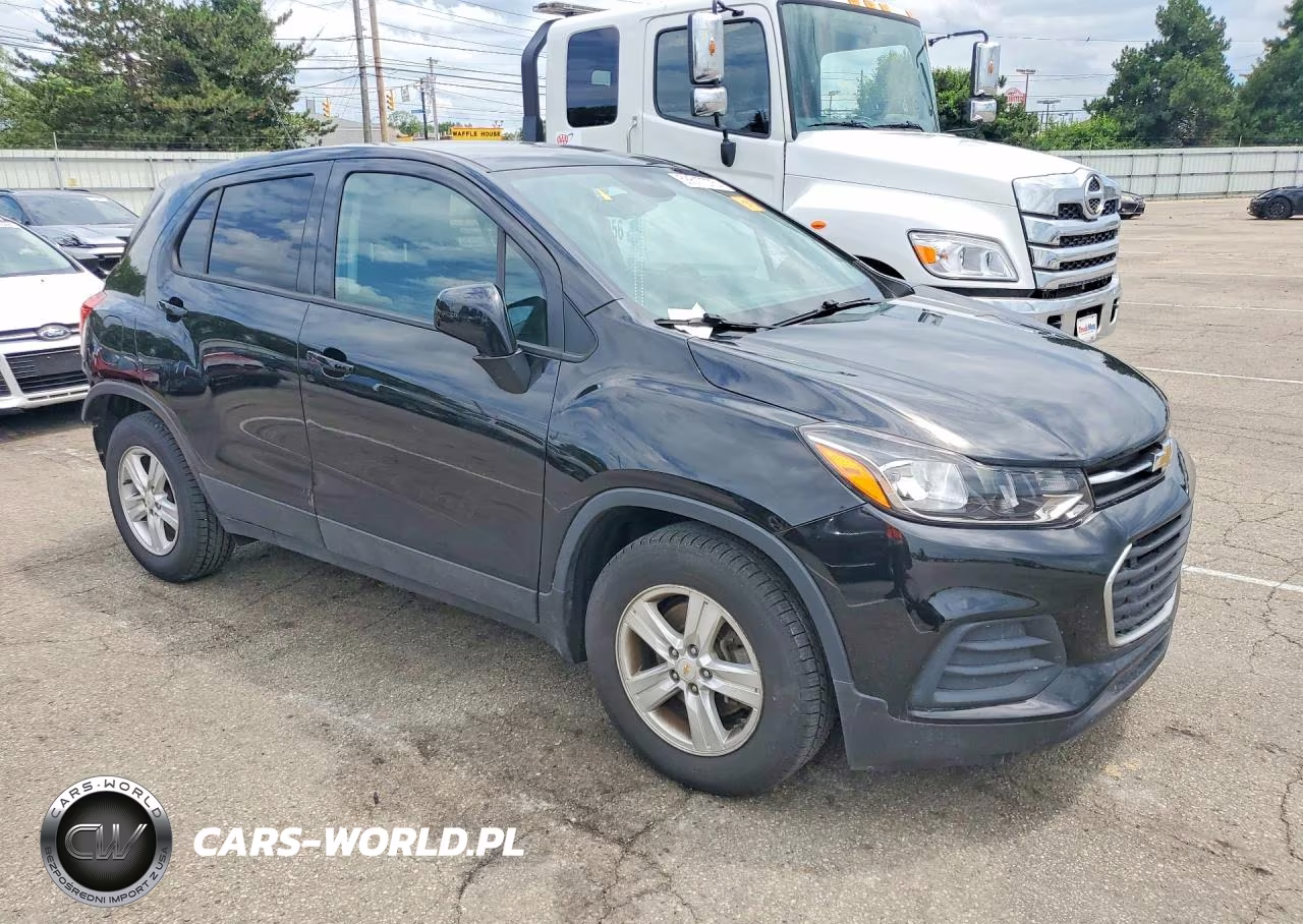 2021 Chevrolet Trax Ls VIN:KL7CJKSB5MB318997 - 4