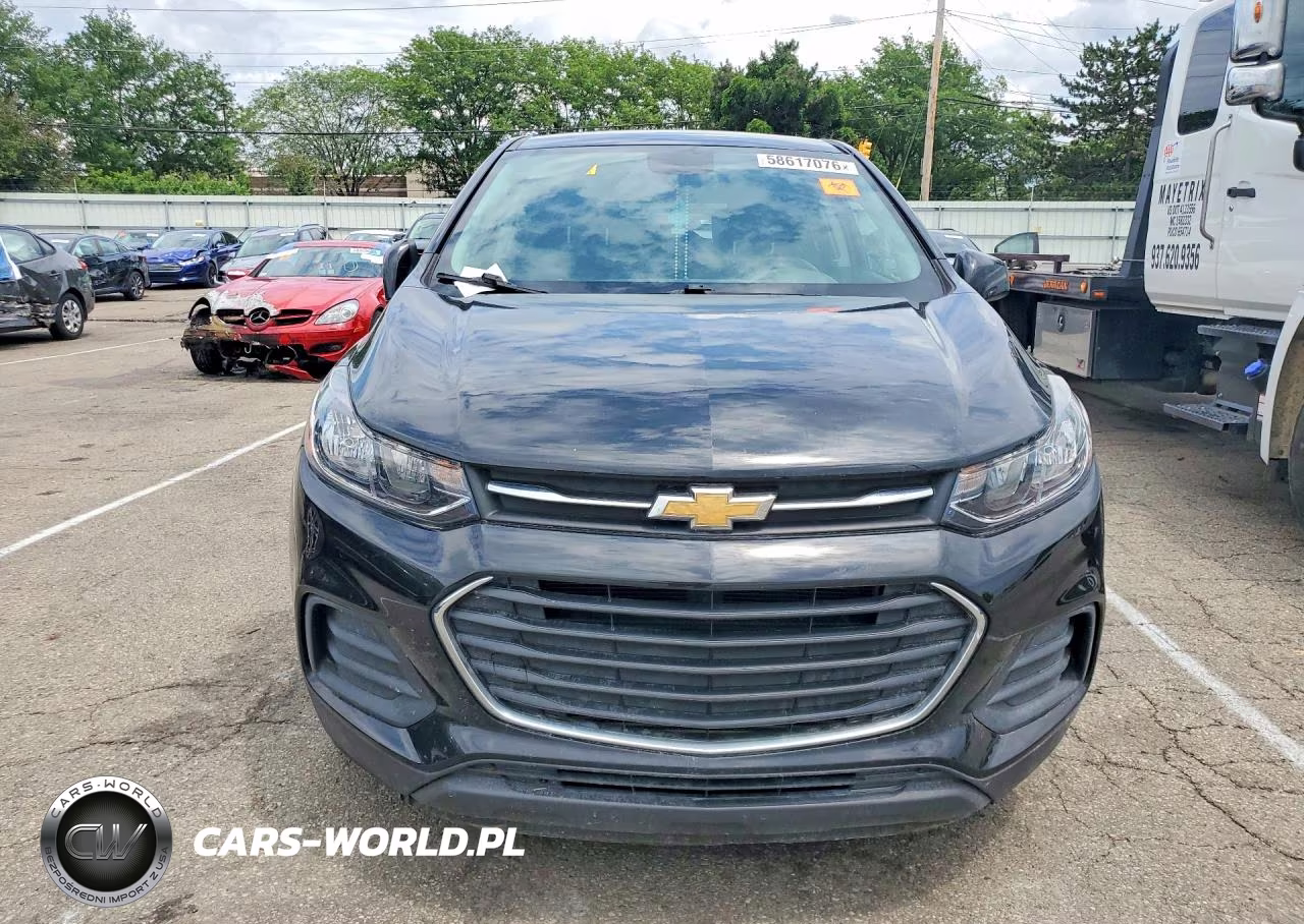 2021 Chevrolet Trax Ls VIN:KL7CJKSB5MB318997 - 5