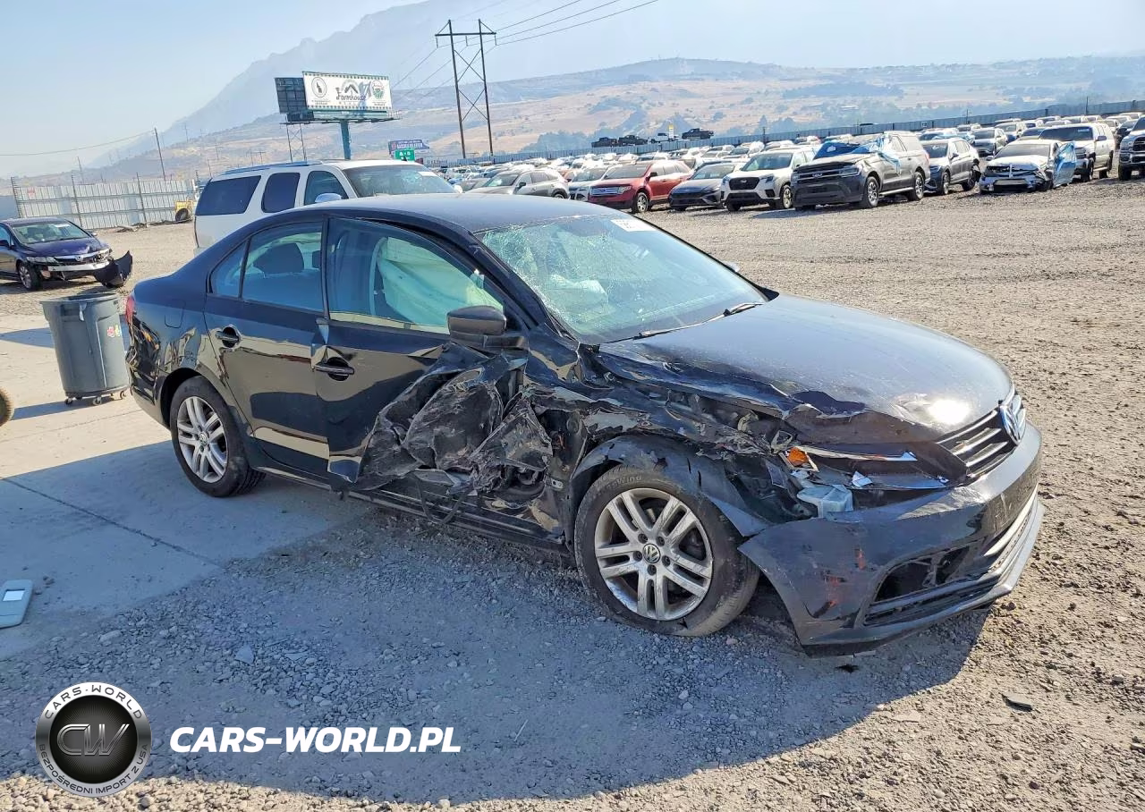 2015 Volkswagen Jetta VIN:3VW2K7AJ0FM350654 - 4