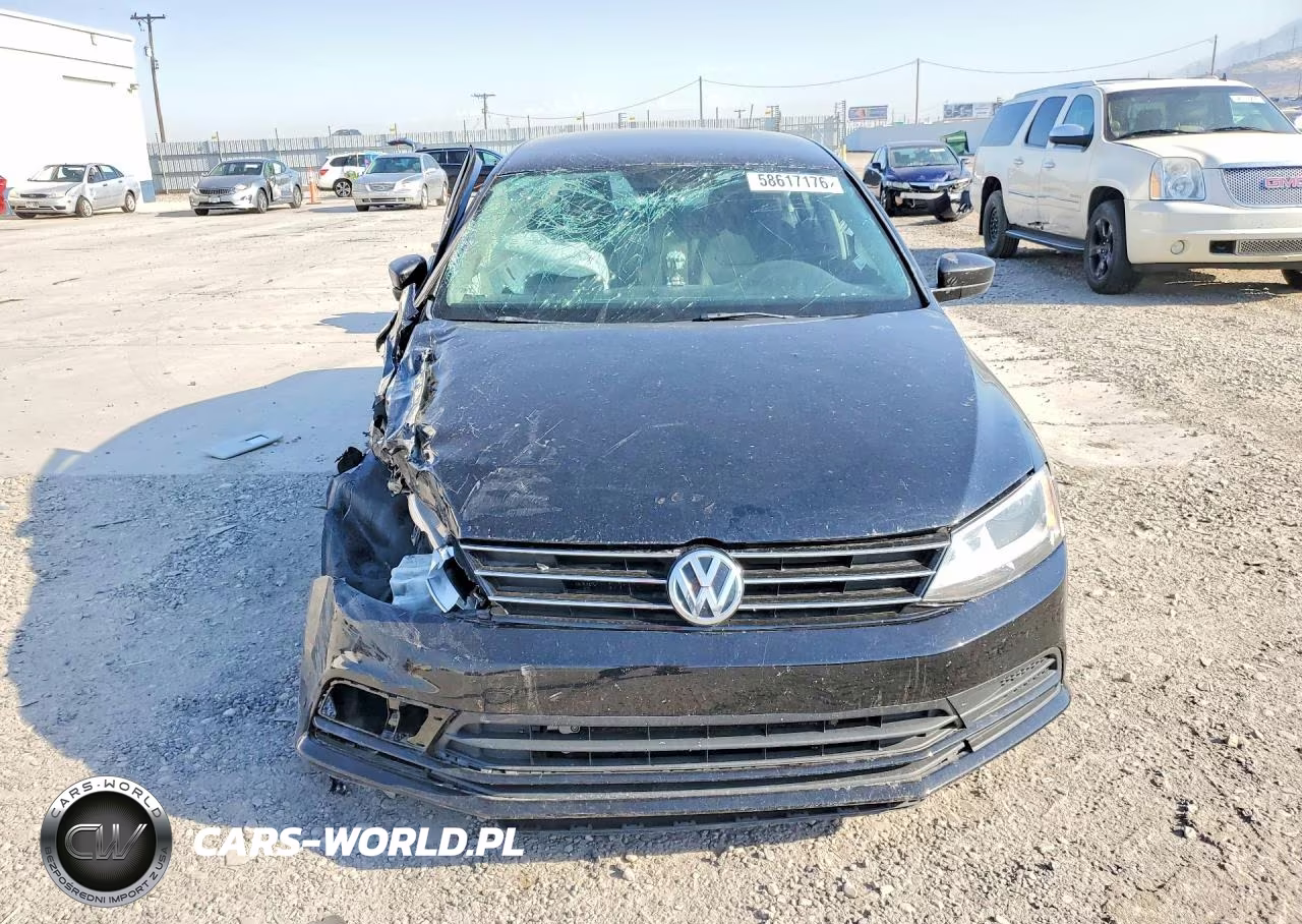 2015 Volkswagen Jetta VIN:3VW2K7AJ0FM350654 - 5