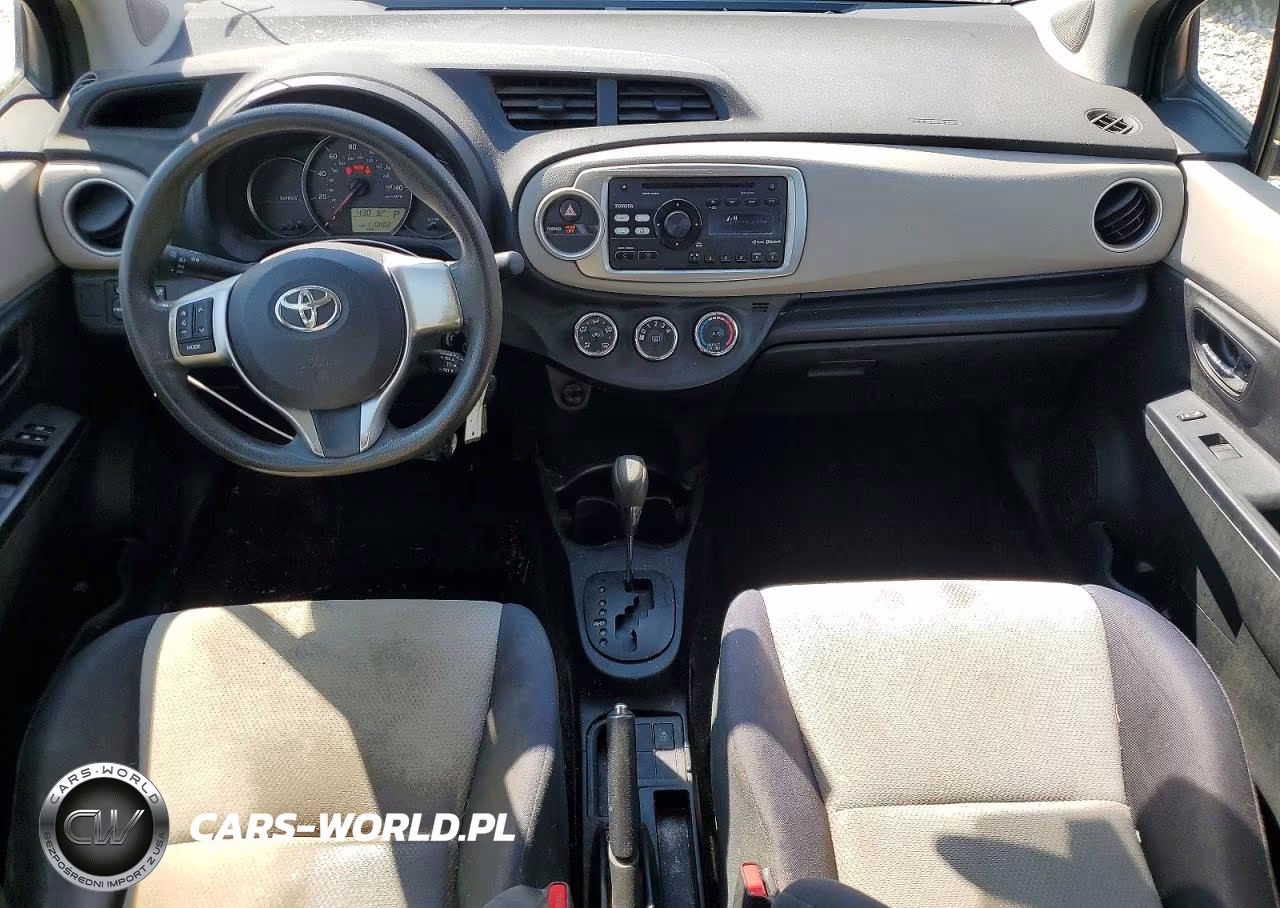 2013 Toyota Yaris 5-Door Le VIN:JTDKTUD3XDD562806 - 8