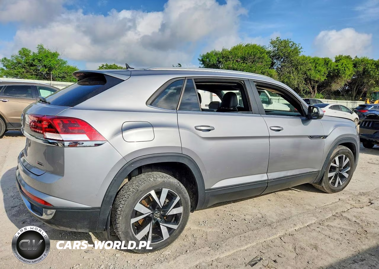 2021 Volkswagen Atlas Cross Sport Se VIN:1V2LC2CA5MC231032 - 3