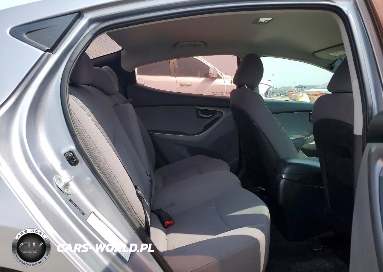 2015 Hyundai Elantra Se VIN:5NPDH4AE0FH624095 - 10