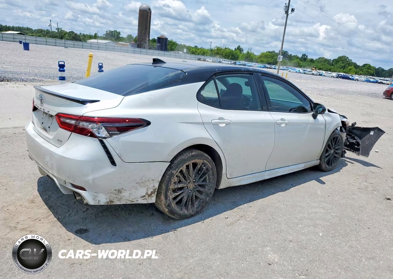 2024 Toyota Camry Xse VIN:4T1K61AK9RU255826 - 3