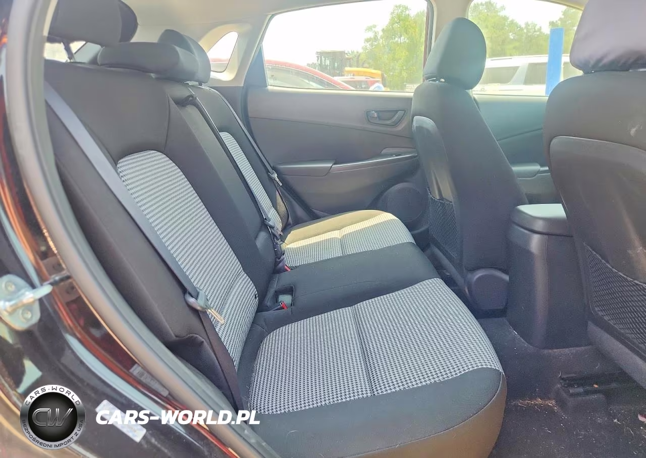 2021 Hyundai Kona Se VIN:KM8K1CAA8MU748830 - 10