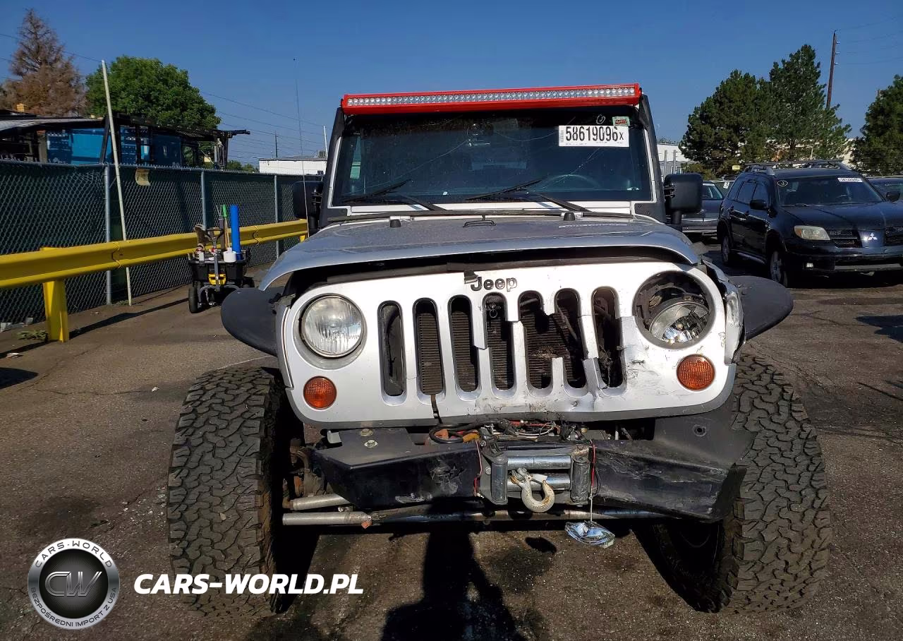 2011 Jeep Wrangler Sport VIN:1J4AA2D1XBL548163 - 5