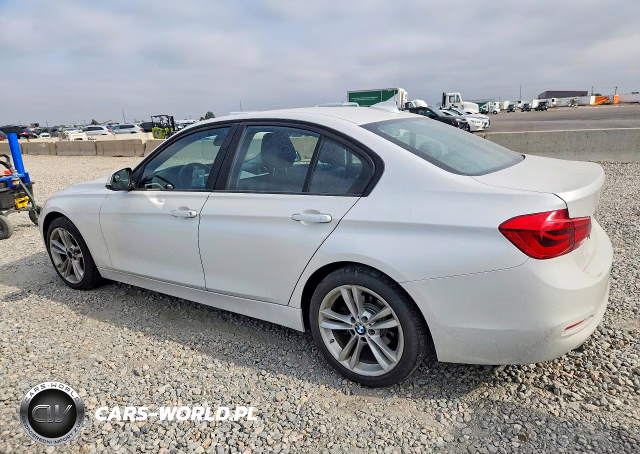 2018 BMW 320 I VIN:WBA8E1G50JNU92199 - 2