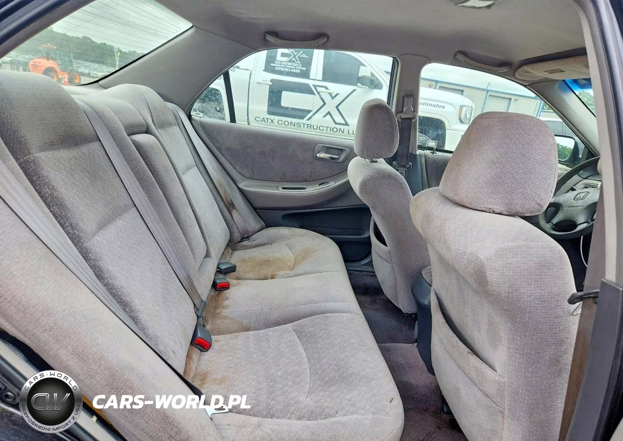 2001 Honda Accord Lx VIN:JHMCG56421C000063 - 10