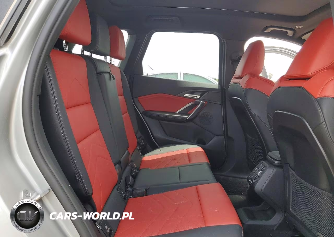 2023 BMW X1 xDrive28I VIN:WBX73EF09P5X34548 - 10