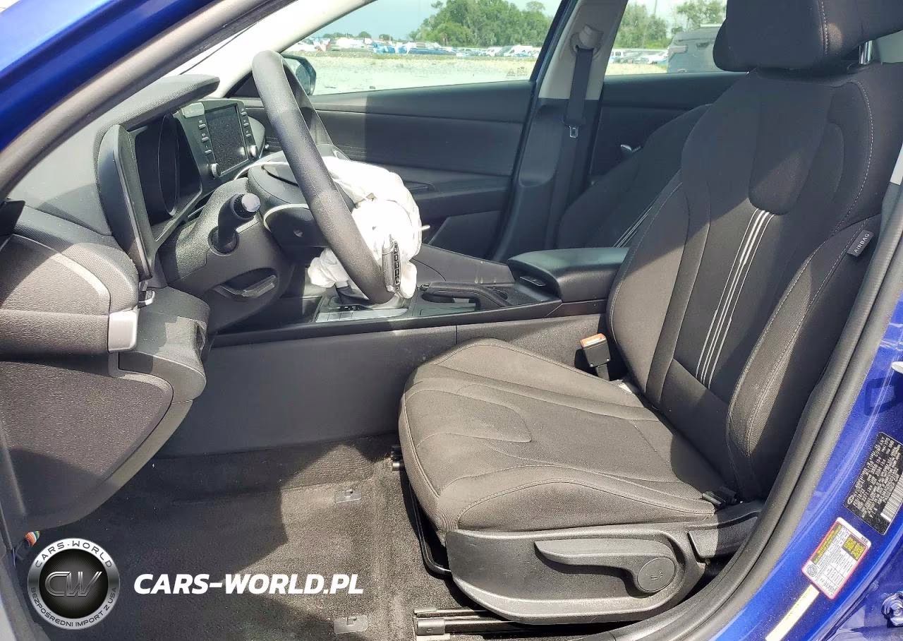 2022 Hyundai Elantra Sel VIN:KMHLM4AG3NU331882 - 7