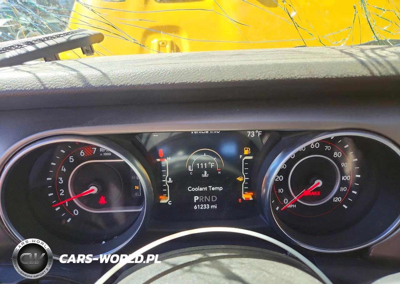 2018 Jeep Wrangler Unlimited Rubicon VIN:1C4HJXFNXJW332201 - 9