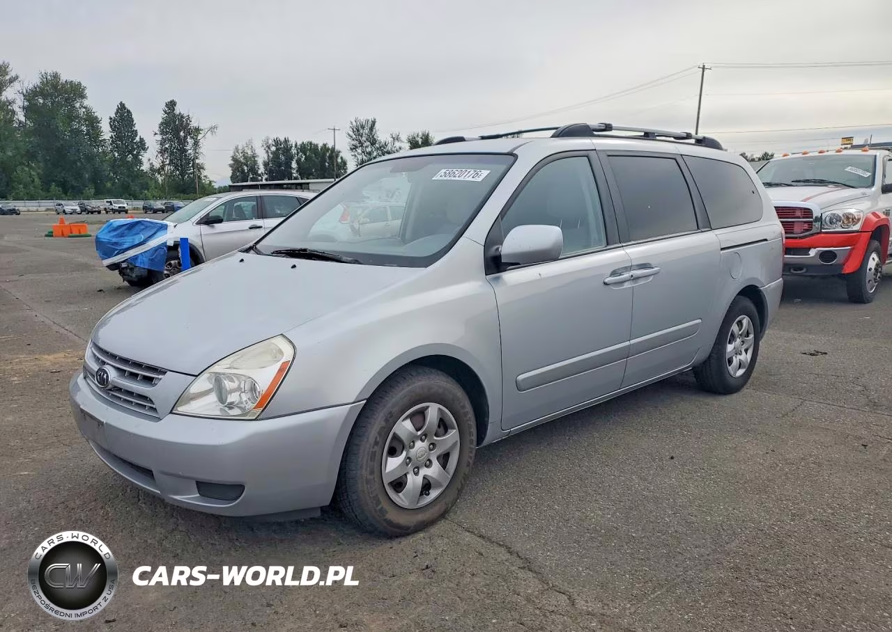 2008 Kia Sedona Lx