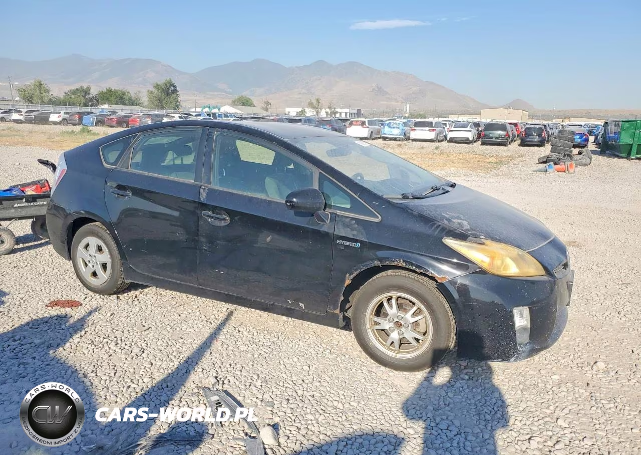 2010 Toyota Prius Ii VIN:JTDKN3DU8A0199051 - 4