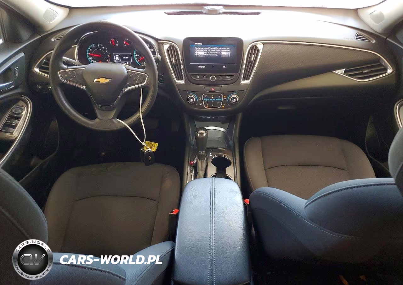 2019 Chevrolet Malibu Lt VIN:1G1ZD5ST7KF104106 - 8