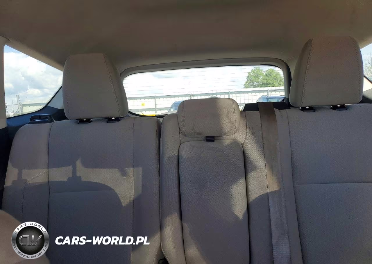 2018 Ford Escape Se VIN:1FMCU0GD1JUA82532 - 10