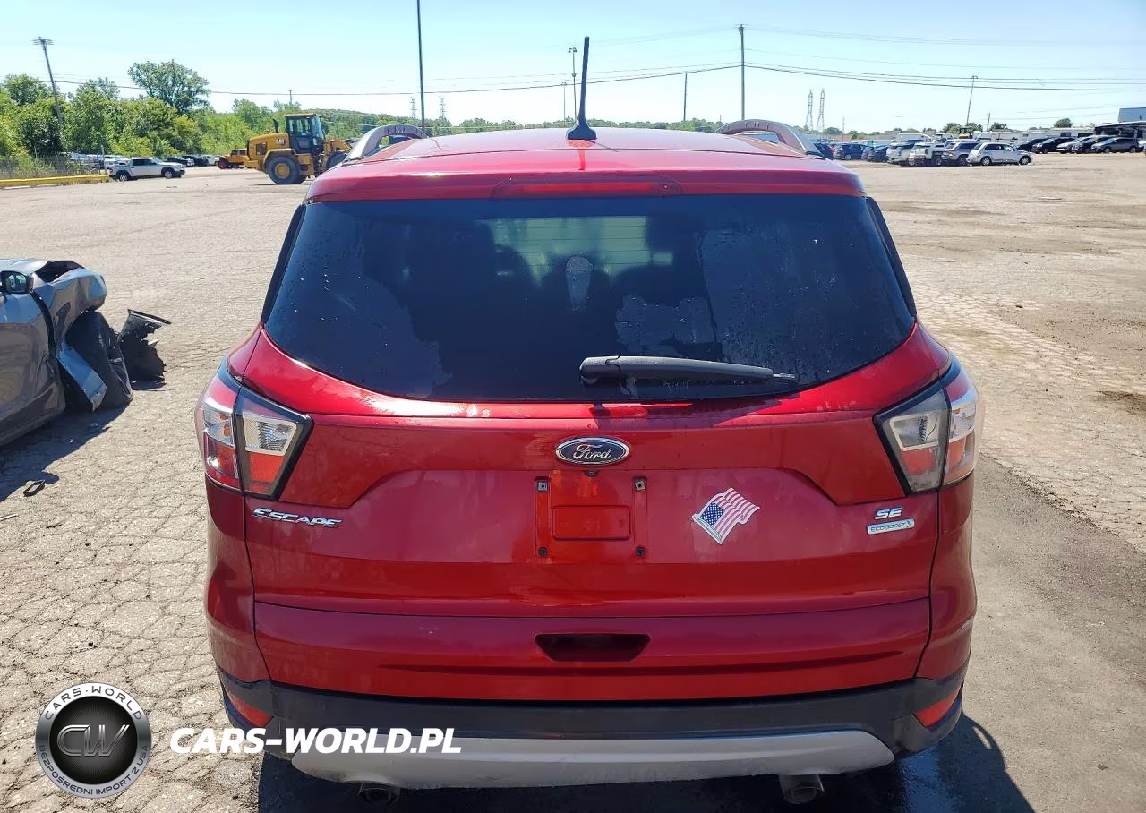2018 Ford Escape Se VIN:1FMCU0GD1JUA82532 - 6