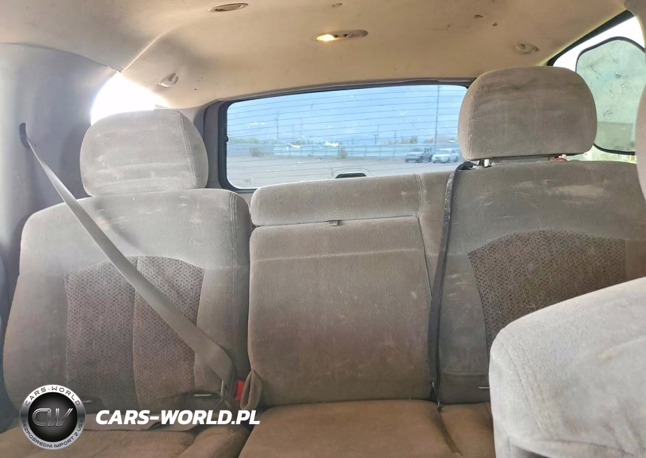 2002 Chevrolet Tahoe K1500 VIN:1GNEK13Z72R303234 - 10