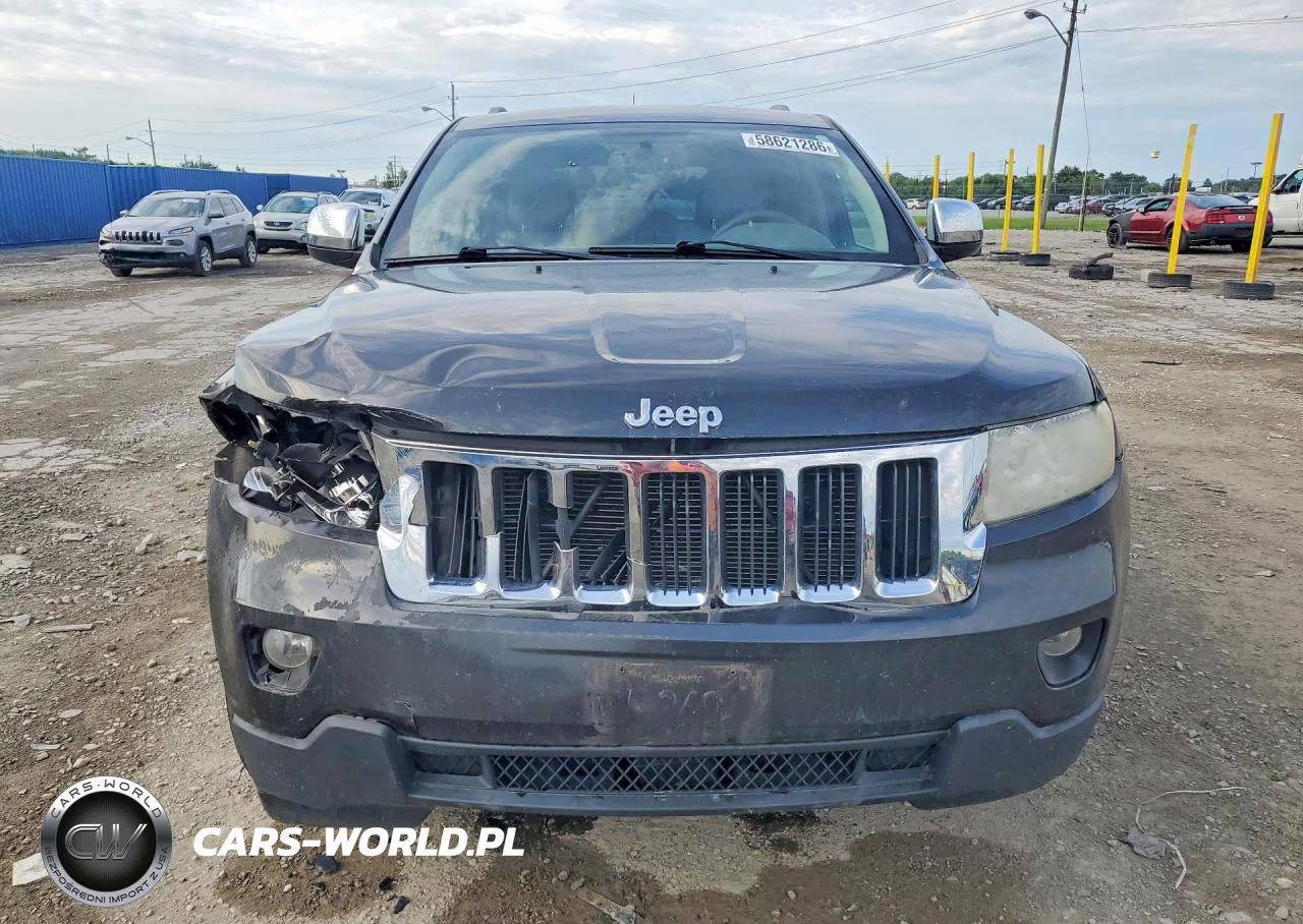 2011 Jeep Grand Cherokee Laredo VIN:1J4RR4GG5BC544187 - 5
