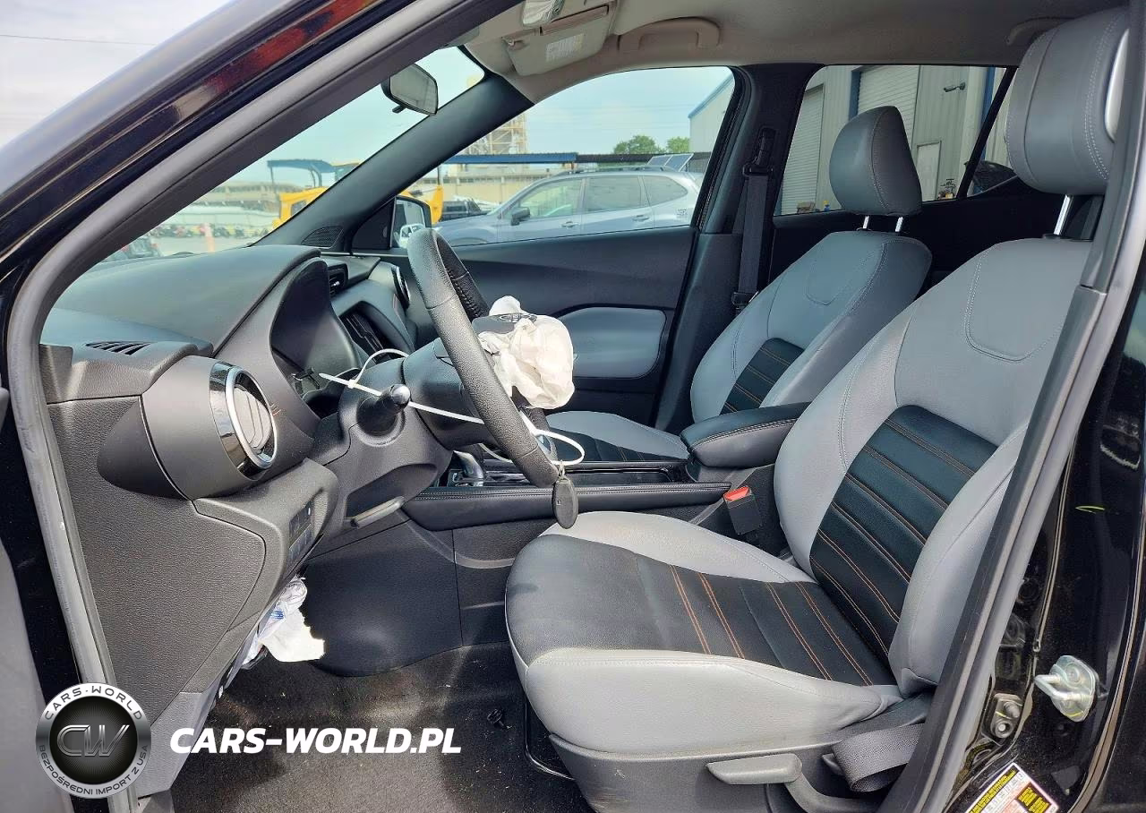 2022 Nissan Kicks Sr VIN:3N1CP5DVXNL476653 - 7