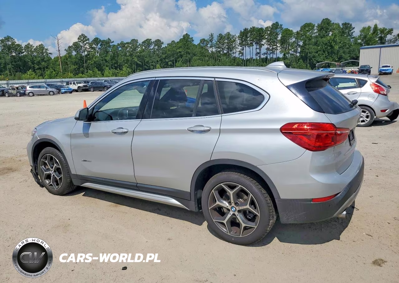 2018 BMW X1 xDrive28I VIN:WBXHT3C36J5L24529 - 2